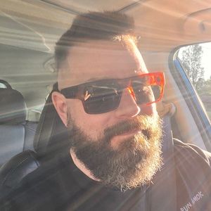 Meet your Posher, Richard